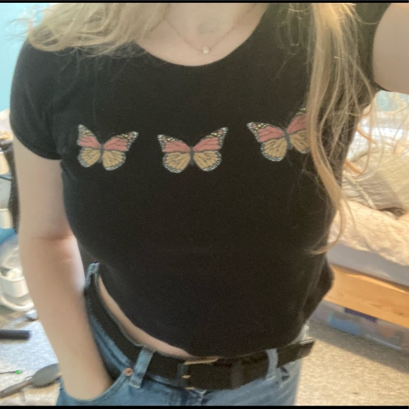 Urban Outfitters Tri Butterfly Tee - Picture 4 of 5